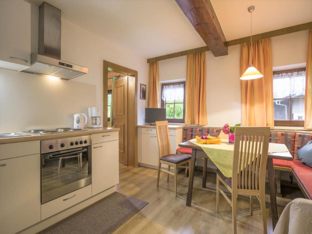 Apartment In Top Location In Fuegen With Balcony Extérieur photo