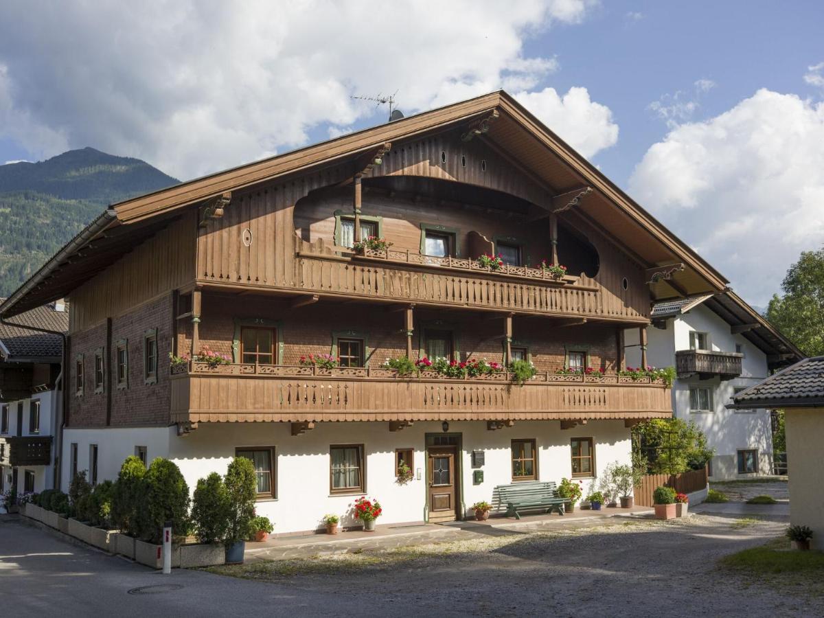 Apartment In Top Location In Fuegen With Balcony Extérieur photo